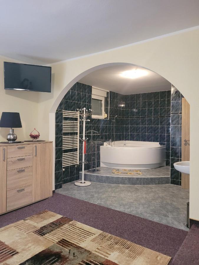 Pension Relax U Komina Франтишкови-Лазне Экстерьер фото